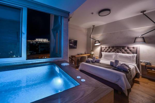 Suite with Acropolis View and Hot Tub